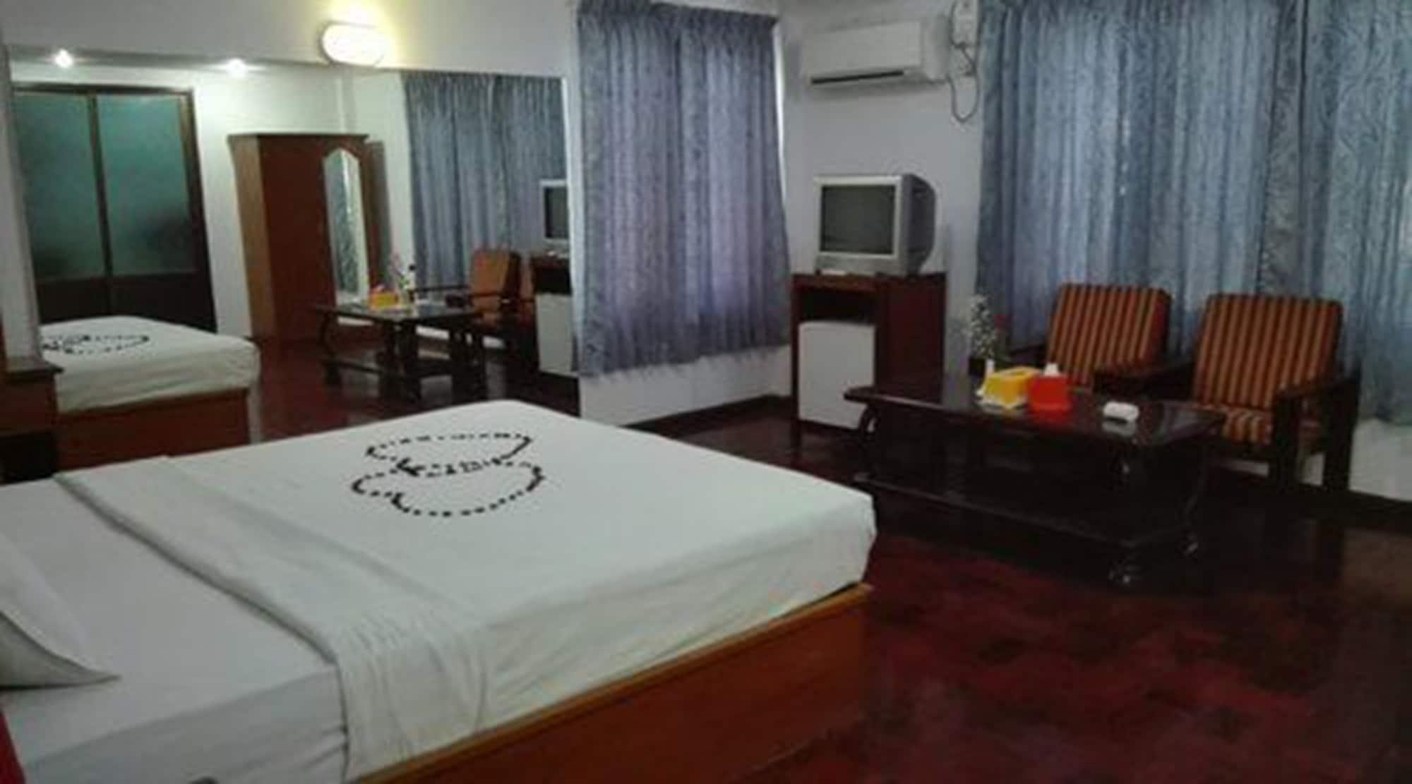 Airport Inn Gyogon Ngoại thất bức ảnh