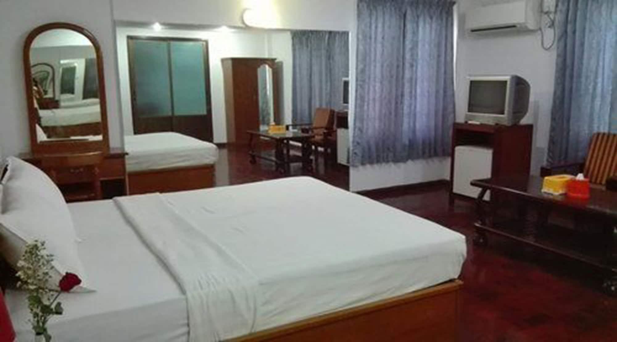 Airport Inn Gyogon Ngoại thất bức ảnh
