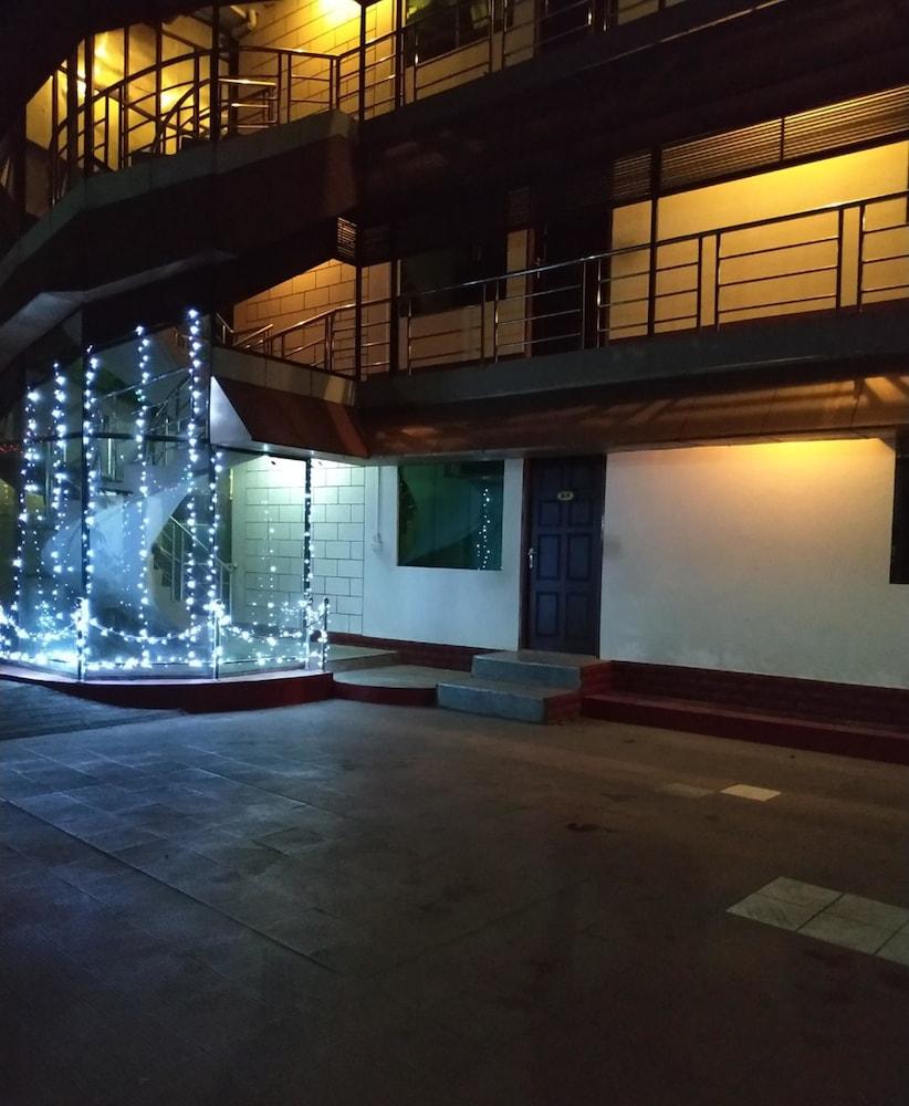Airport Inn Gyogon Ngoại thất bức ảnh